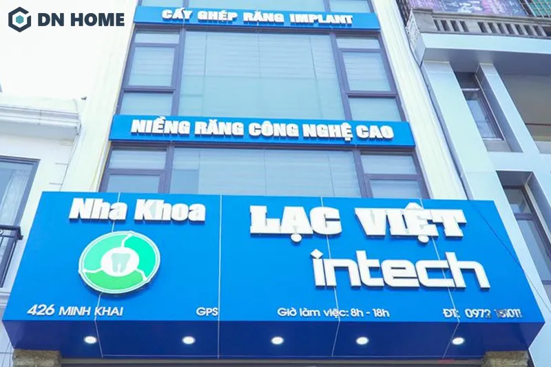 Bảng hiệu alu được sử dụng phổ biến trong việc thi công bảng hiệu phòng khám nha khoa