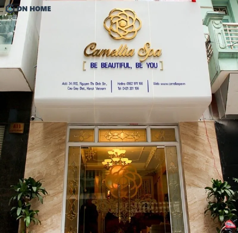 Phong cách bảng hiệu phải phản ánh đặc trưng của spa và phù hợp với đối tượng khách hàng mục tiêu