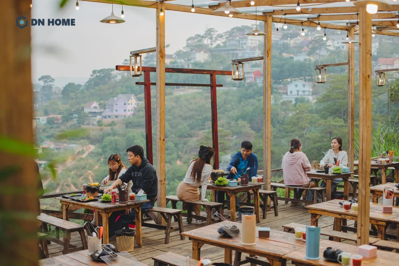 Cần dựa vào đối tượng khách hàng mục tiêu để lựa chọn phong cách thiết kế nhà hàng phù hợp