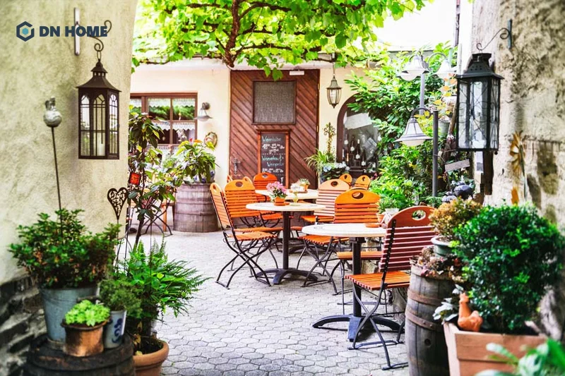 Thiết kế không gian nhà hàng sân vườn cần đặc biệt chú ý đến ánh sáng và cây xanh