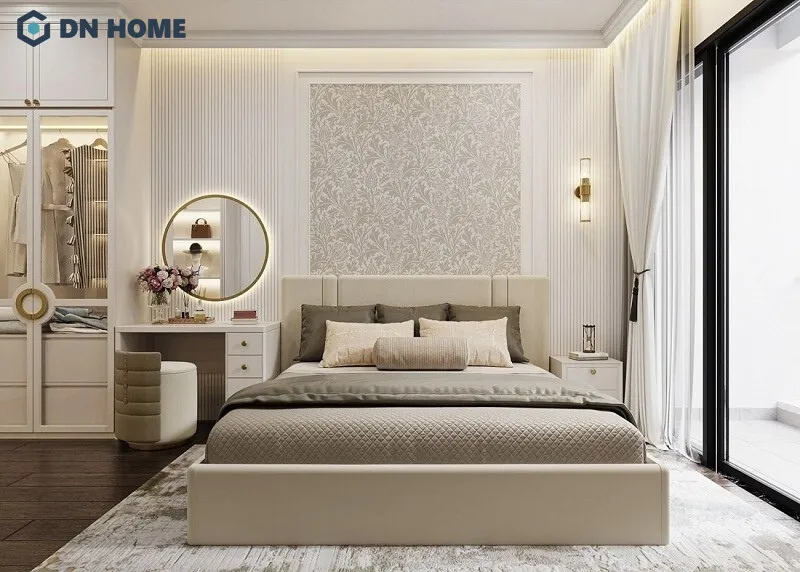 Phòng ngủ chính với đầy đủ nội thất tiện nghi