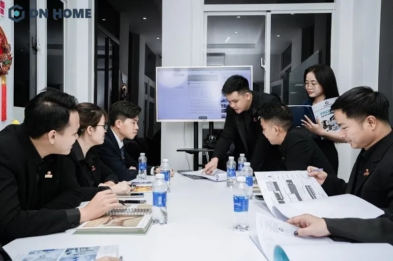 Mỗi bản thiết kế, đội ngũ Nội Thất Điểm Nhấn đều nghiên cứu kỹ lưỡng, đảm bảo tính thẩm mỹ và công năng toàn diện cho không gian sống