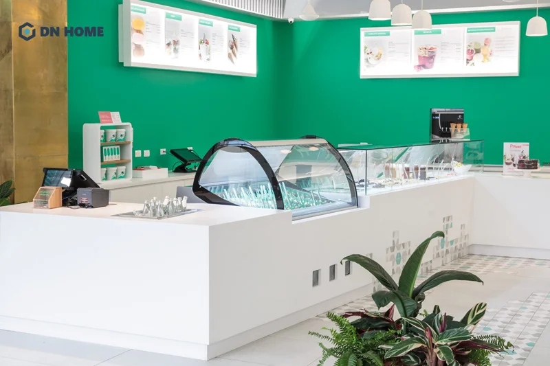 Thiết kế quầy pha chế bằng nhựa có ưu điểm nổi bật về tính thẩm mỹ, chi phí hợp lý