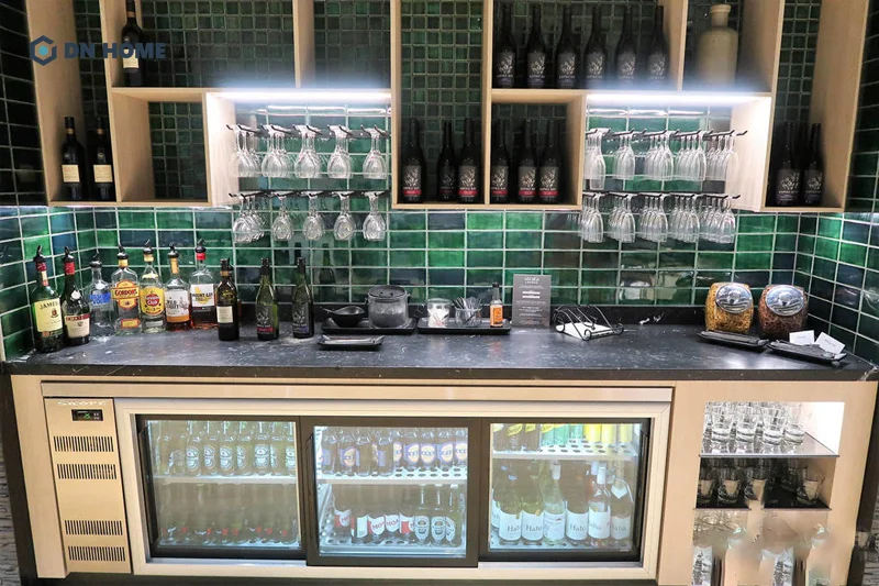 Quầy pha chế bằng mặt đá là lựa chọn tối ưu về tính thẩm mỹ lần cả độ bền, công năng