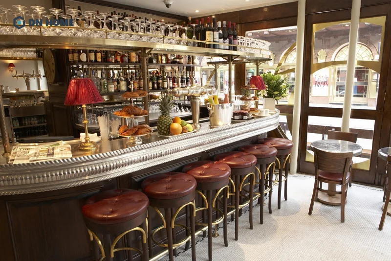 Mẫu quầy pha chế trà sữa cổ điển phù hợp với những không gian quán cao cấp, sang trọng