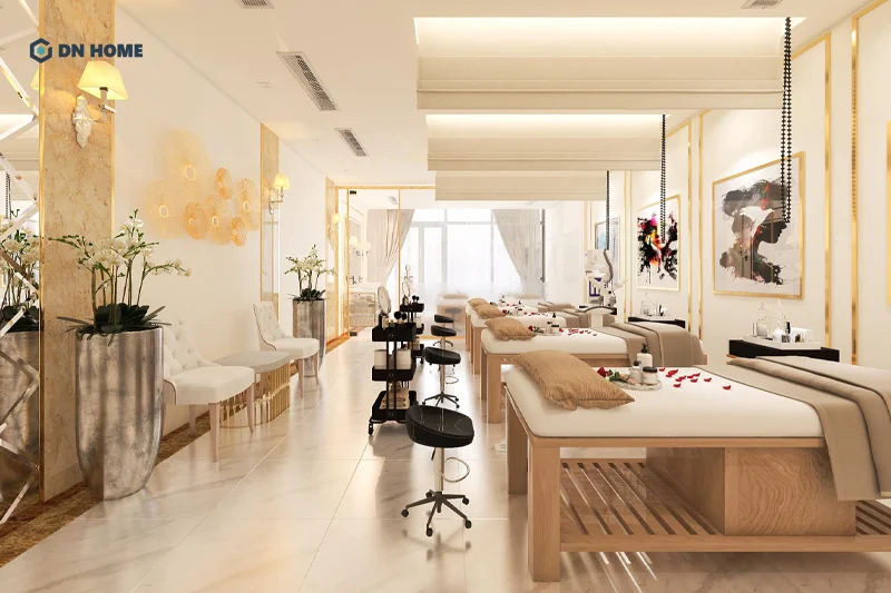 Thẩm mỹ viện thiết kế theo phong cách hiện đại, sang trọng với chi tiết mạ vàng làm điểm nhấn