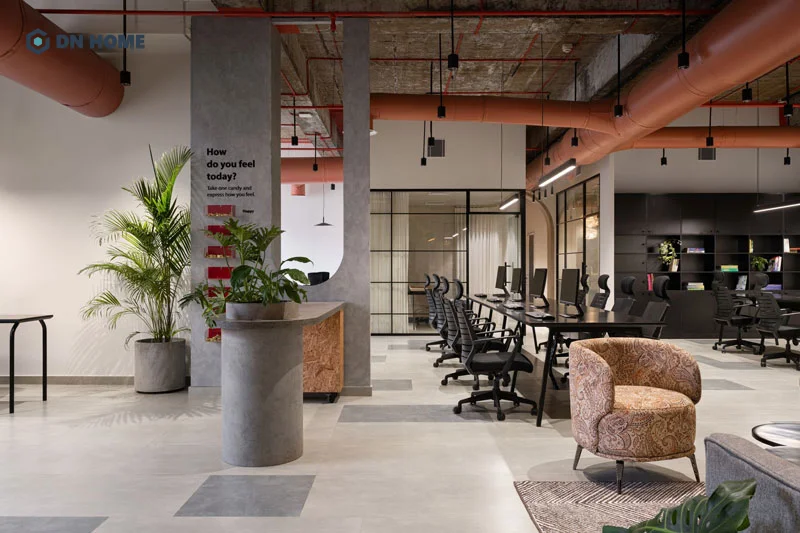 Với diện tích văn phòng 60m2, khu vực làm việc chung nên bố trí ánh sáng khoa học để tránh cảm giác bí bách