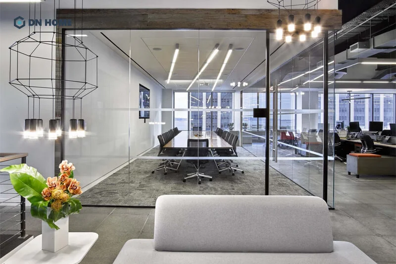 Với văn phòng tài chính, nên ưu tiên lựa chọn nội thất kiểu dáng tinh tế và đa năng