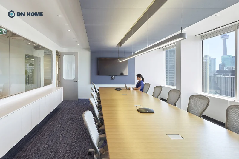 Chất liệu gỗ được sử dụng trong văn phòng Japandi nhằm tạo cảm giác mộc mạc và thân thiện