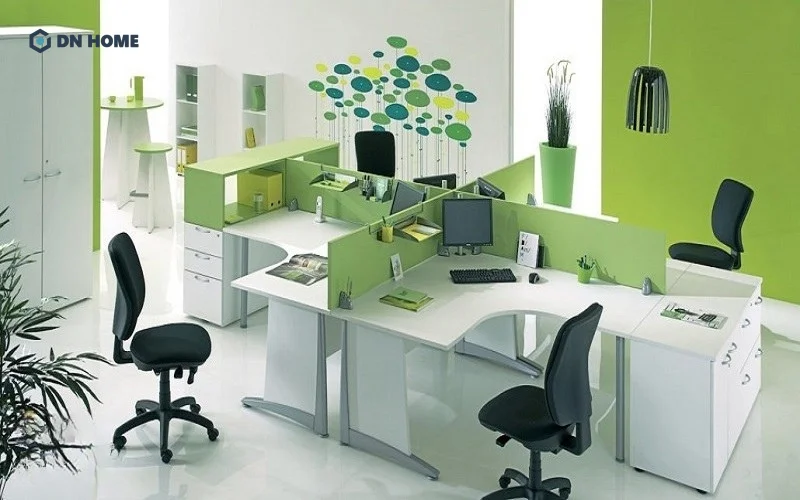 Văn phòng mệnh Mộc với tông xanh lá, xanh dương chủ đạo, tạo không gian tràn đầy sinh khí và năng lượng tích cực.