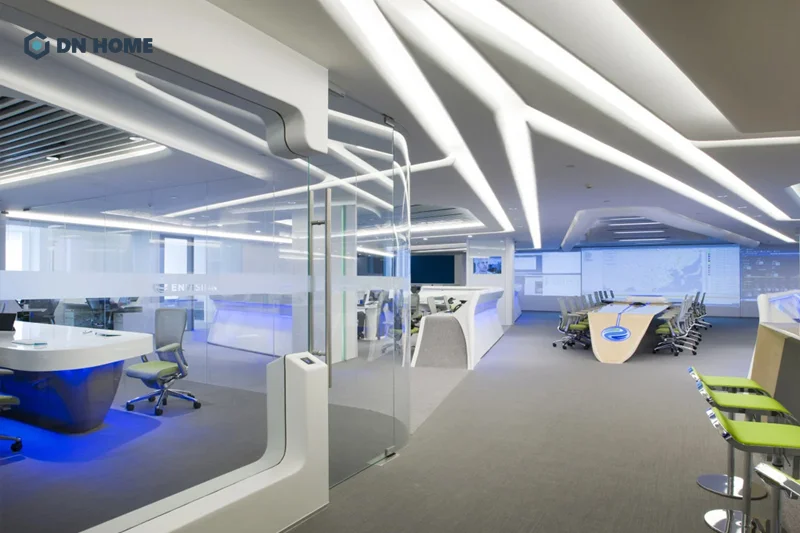 Văn phòng Hi-Tech thường có phong cách tối giản và ứng dụng nhiều công nghệ, thiết bị và phần mềm hiện đại