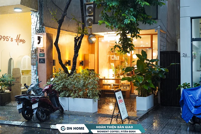 Dự án cải tạo nội thất trọn gói Moment Coffee được thực hiện bởi DN HOME Dự án cải tạo nội thất trọn gói Moment Coffee được thực hiện bởi DN HOME