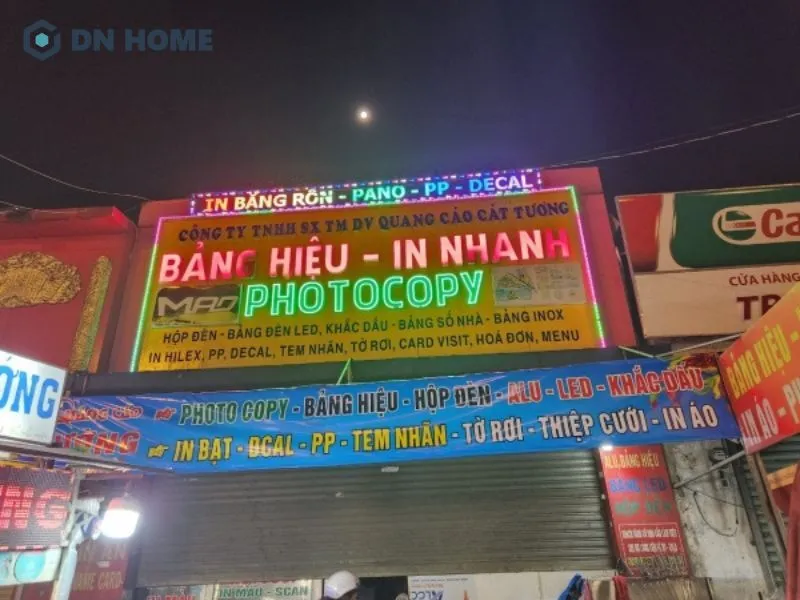 Bảng hiệu photocopy sử dụng chữ nổi kết hợp đèn LED
