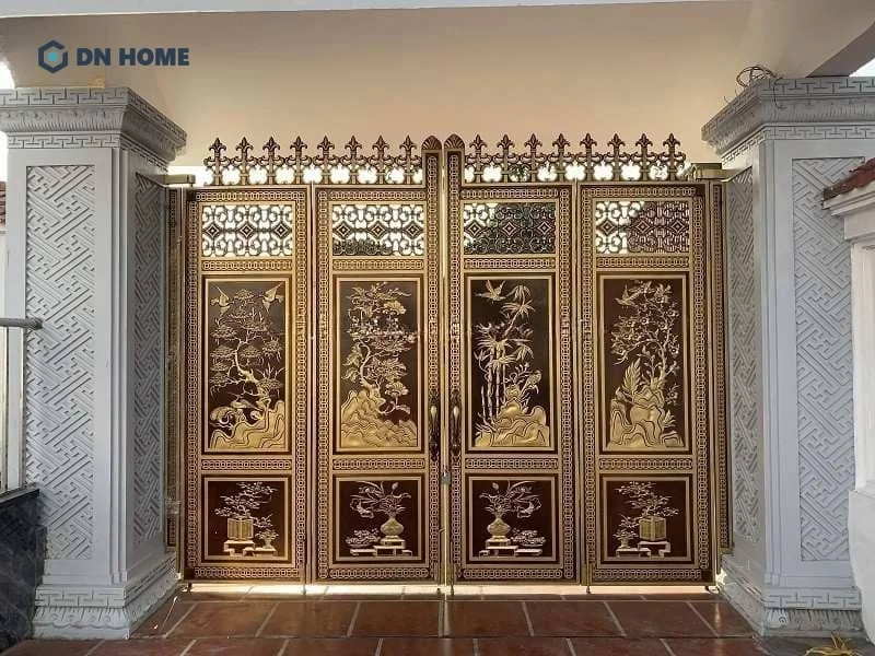 Cửa cổng bằng vật liệu nhôm đúc, trang trí với những họa tiết tỉ mỉ