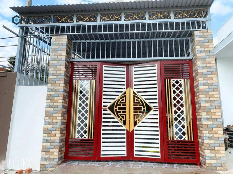 Thiết kế cổng có chữ Phúc, Vạn, Thọ vừa tạo điểm nhấn thẩm mỹ, vừa mang đến thông điệp tốt lành