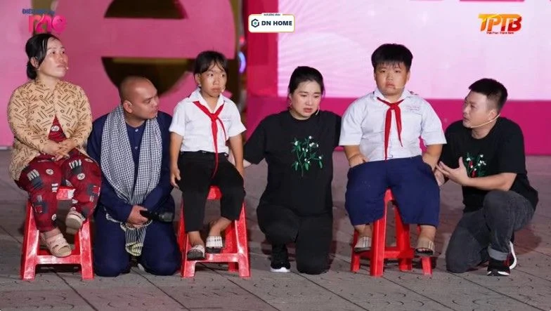 Diễn viên Tuấn Khải chia sẻ cảm xúc và bày tỏ sự đồng cảm khi lắng nghe câu chuyện gia đình chị Kiều