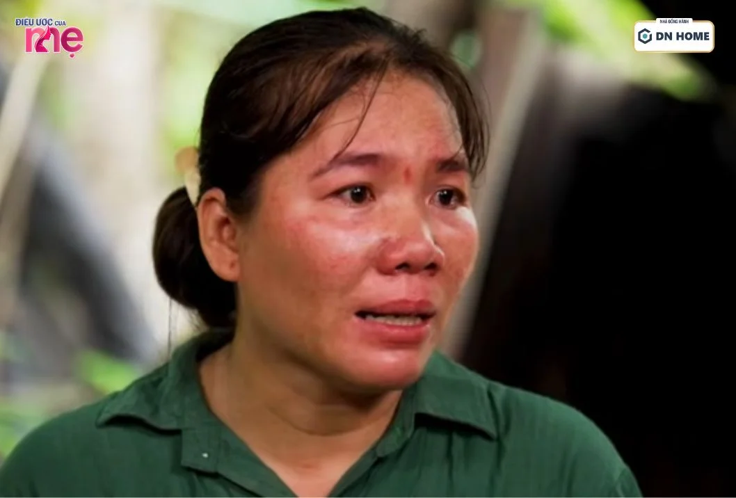 Chị Truyền Em từng có một gia đình hạnh phúc nhưng bi kịch ập tới khi chồng chị bị mắc ung thư máu