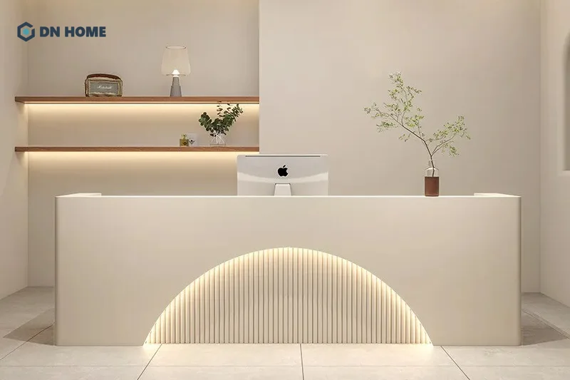 Quầy lễ tân thiết kế theo phong cách tối giản tập trung vào tính gọn gàng, tiện nghi