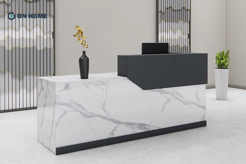 Quầy lễ tân kích thước 1m8 thường được sử dụng tại những spa lớn hoặc trung tâm chăm sóc sắc đẹp