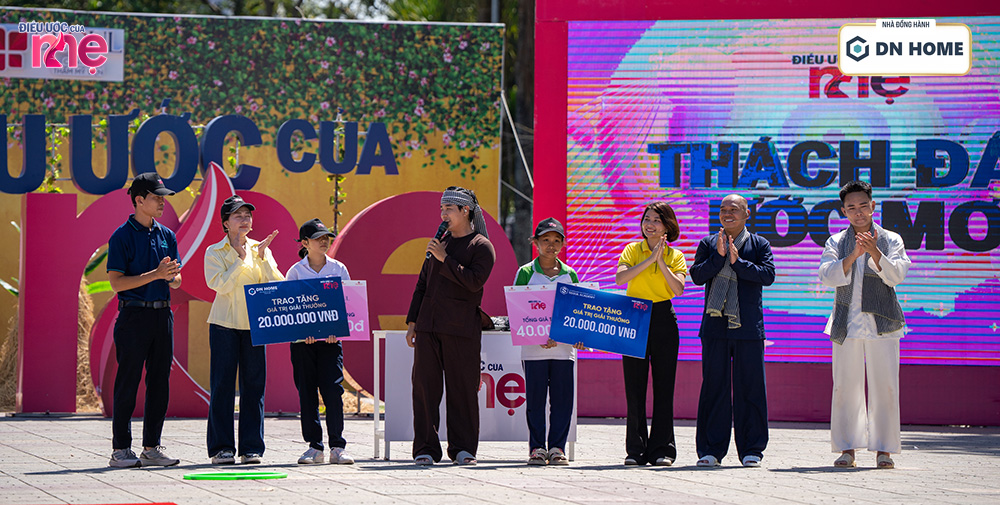 Sau chương trình hai gia đình đều nhận những phần thưởng lớn, giúp họ cải thiện cuộc sống, thay đổi cuộc đời