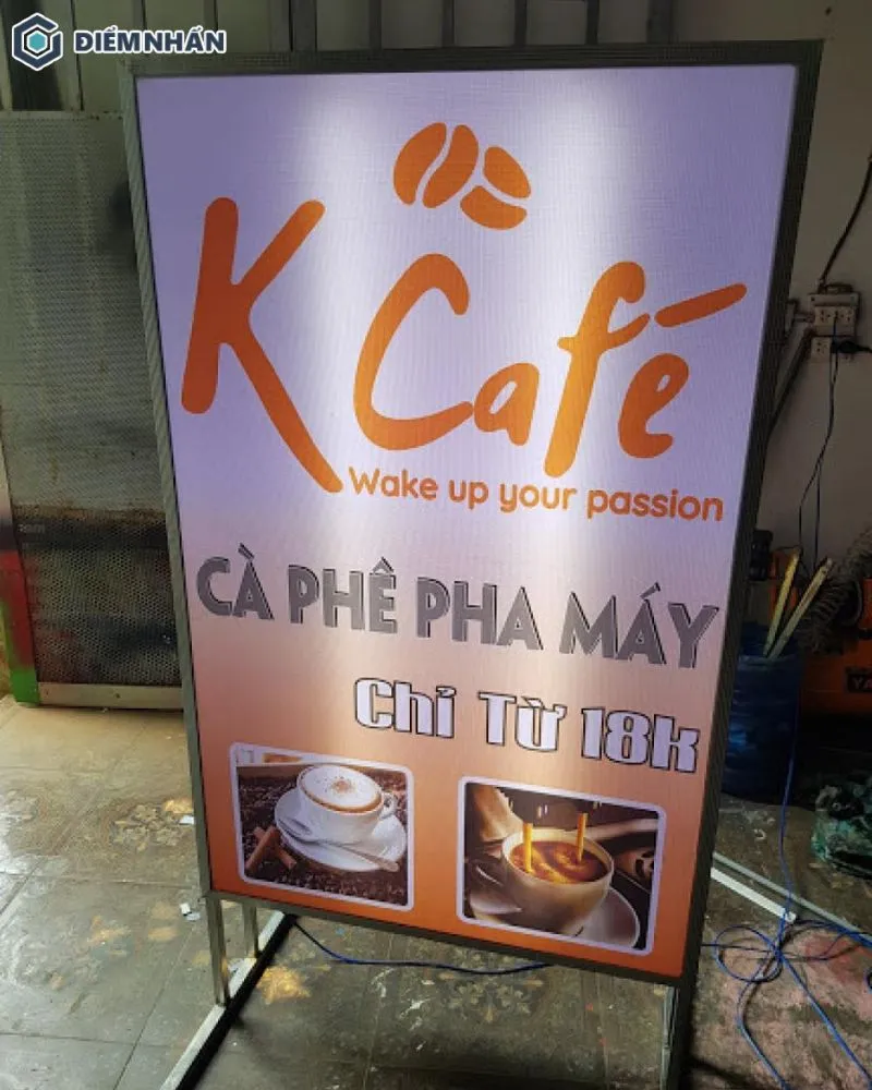 Phối hợp màu sắc hài hòa tạo thiện cảm với khách hàng