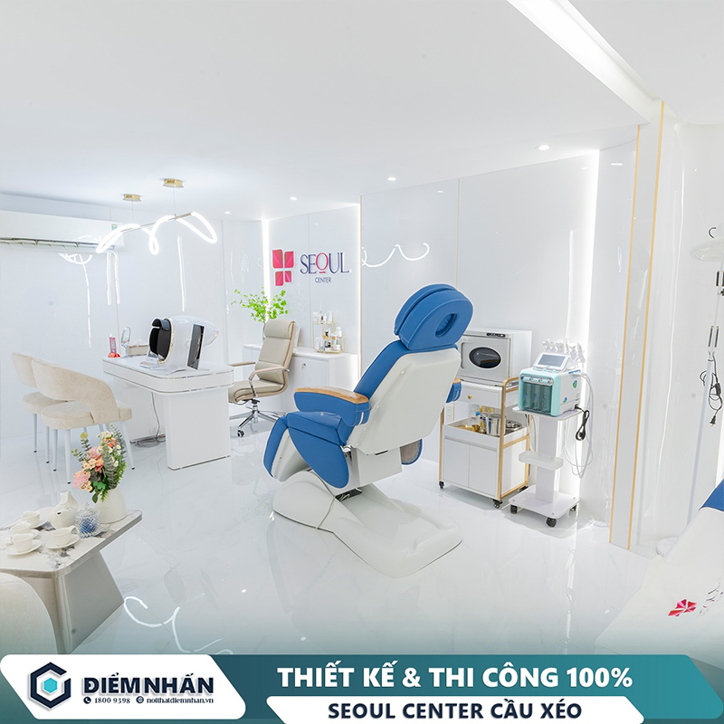 Tone màu trắng được sử dụng chủ đạo để tạo cảm giác chuyên nghiệp và thoáng đãng