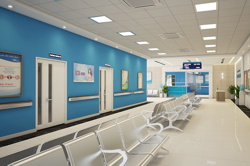 Khu vực hàng lang cần có tay vịn với chiều cao từ 0,75 m - 0,8 m để hỗ trợ bệnh nhân di chuyển