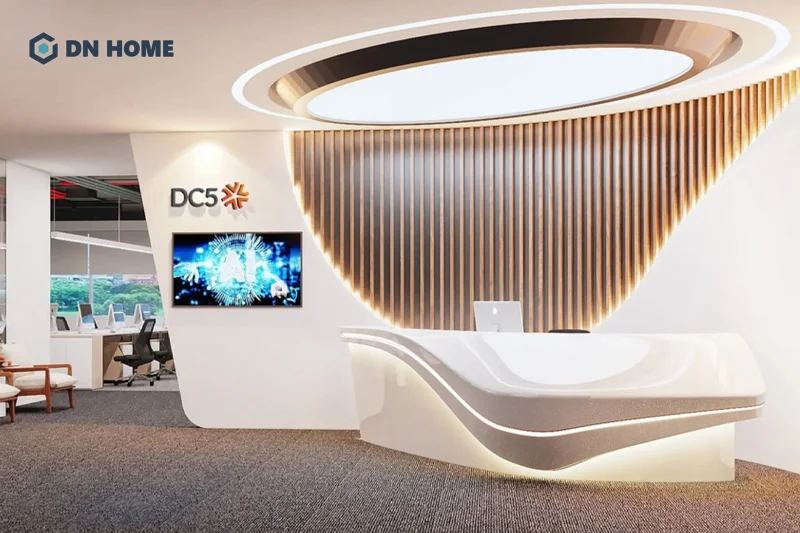 Khu vực sảnh công ty công nghệ FPT được thiết kế hiện đại, sang trọng và ấn tượng