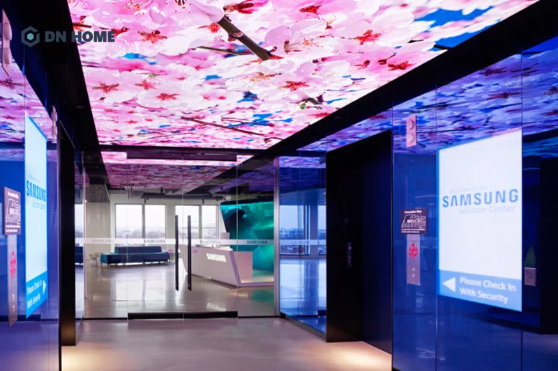Văn phòng công nghệ Samsung được thiết kế vô cùng ấn tượng với hệ thống màn hình LED tân tiến
