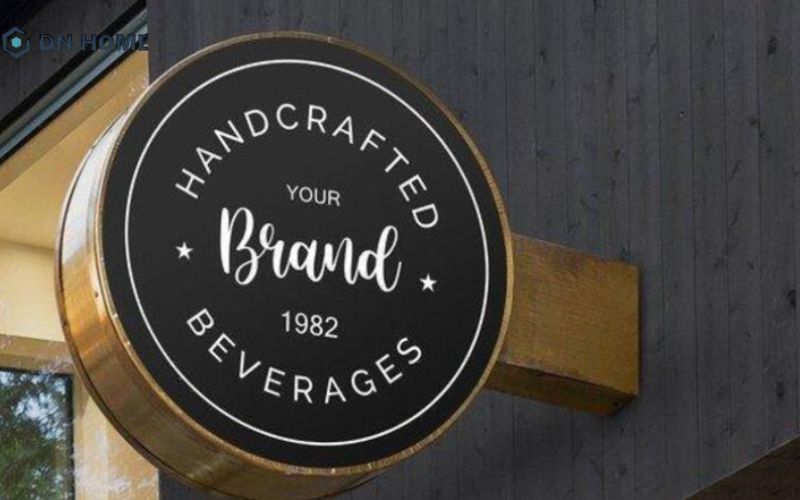 Bảng biển tròn với thiết kế đơn giản, giúp tăng thêm sức hút và nét độc đáo cho không gian kinh doanh