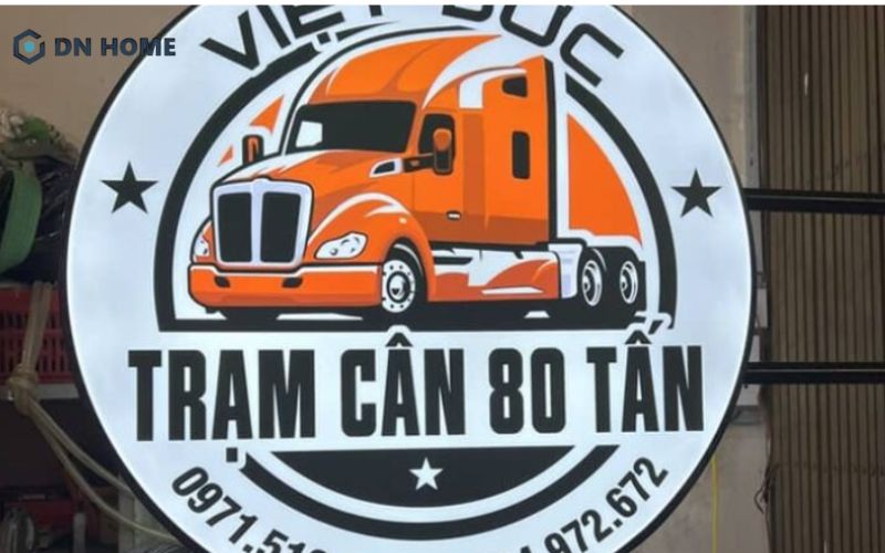 Kiểu dáng tròn đơn giản nhưng không kém phần nổi bật