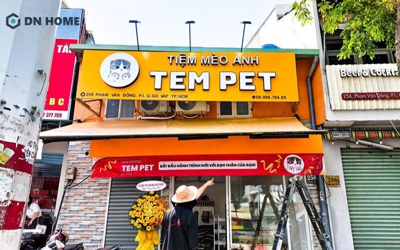 Cần lưu ý về kích thước, vị trí lắp đặt khi thực hiện biển hiệu pet shop
