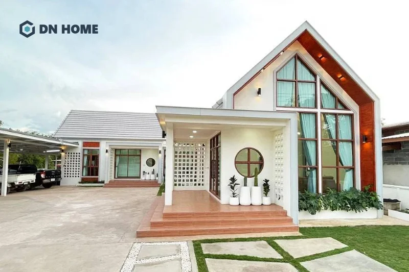 Phòng khách thường được bố trí ở khu vực sảnh chính để tạo cảm giác thoáng đãng cho nhà cấp 4 chữ L