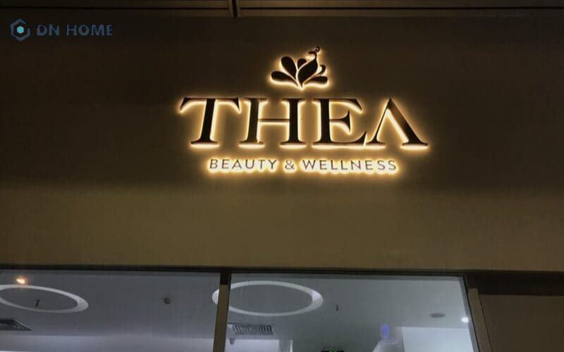 Hệ thống chữ nổi inox vàng gương hắt sáng led cực sang cho spa