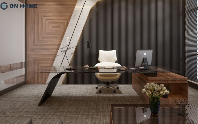 Thiết kế văn phòng giám đốc rộng rãi với nội thất gỗ tạo cảm giác sang trọng