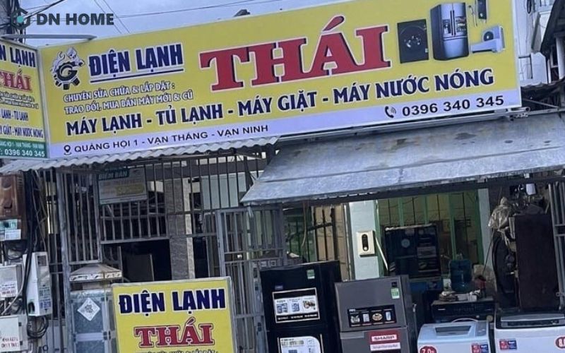 Bảng hiệu đẹp từ bạt hiflex có màu sắc đẹp