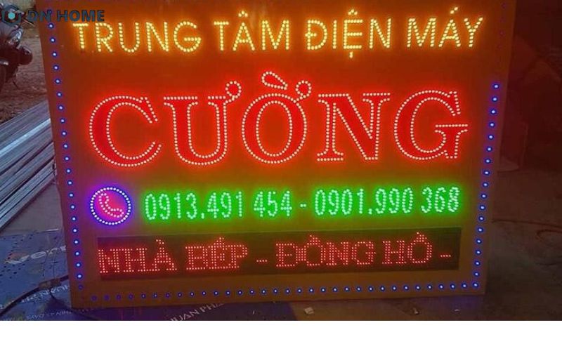 Bảng hiệu điện lạnh bằng đèn led thu hút khách hàng