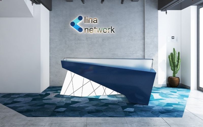 Khu vực lễ tân thiết kế đơn giản nhưng vẫn thể hiện được đặc trưng của thương hiệu