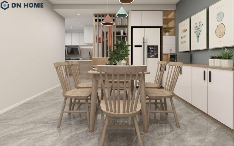 Lấp đầy những mảng tường bằng tranh nghệ thuật giúp phòng ăn trở nên có điểm nhấn hơn