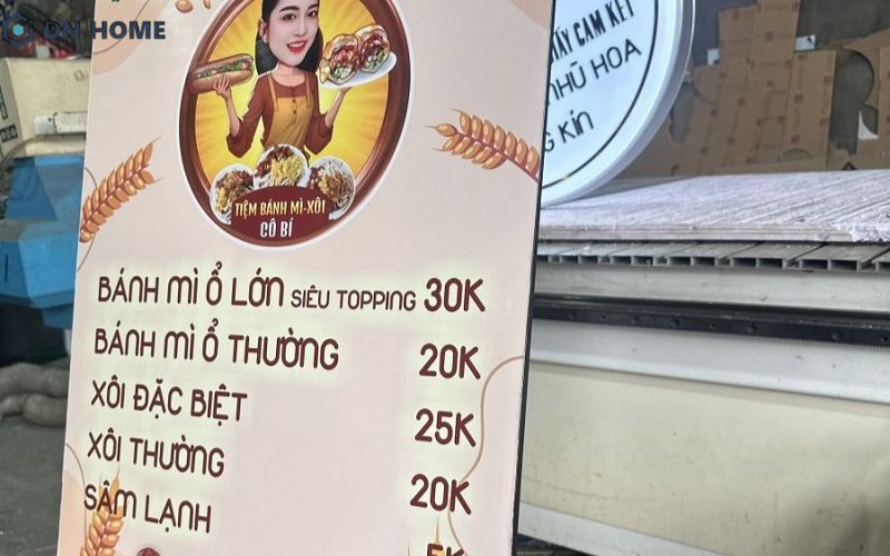 Bảng hiệu bánh mì làm từ vật liệu bạt hiflex