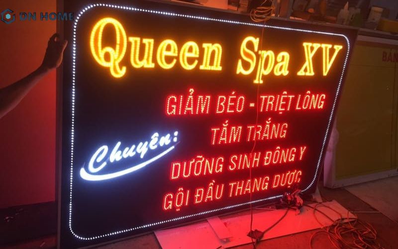 Biển hiệu hộp đèn led truyền tải thông điệp quảng cáo rõ ràng