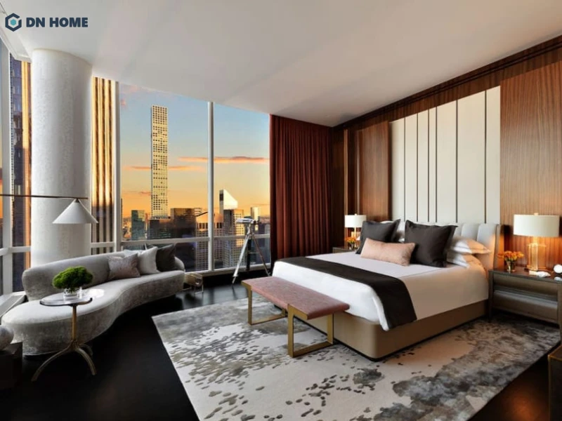 Trang thiết bị và nội thất phòng ngủ được lựa chọn đồng bộ, đáp ứng nhu cầu sử dụng cơ bản của khách hàng