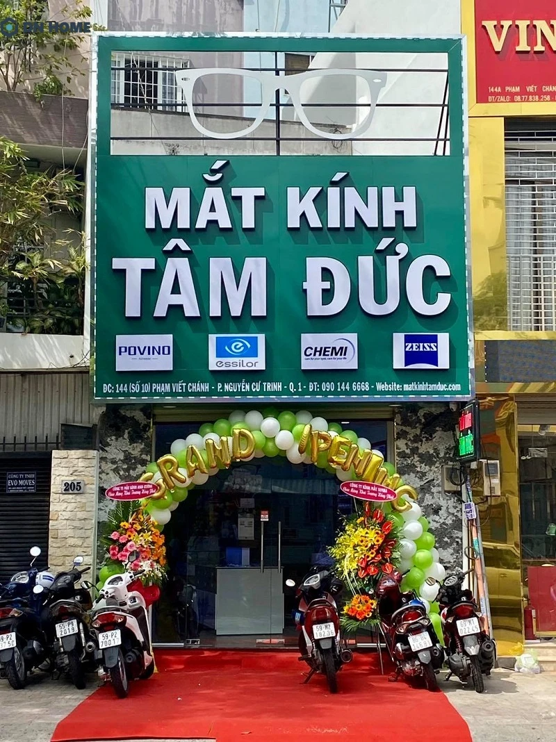 Biển hiệu mắt kính thiết kế đẹp, ấn tượng