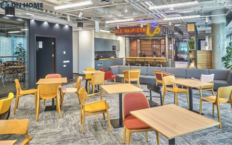 Không gian nghỉ ngơi, trao đổi mở dành cho nhân viên