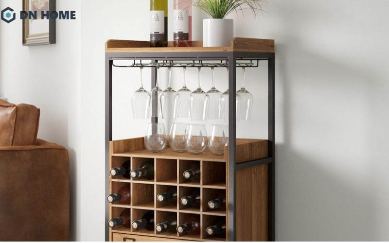 Mẫu tủ rượu phòng khách mini kết hợp kệ treo ly tiện lợi