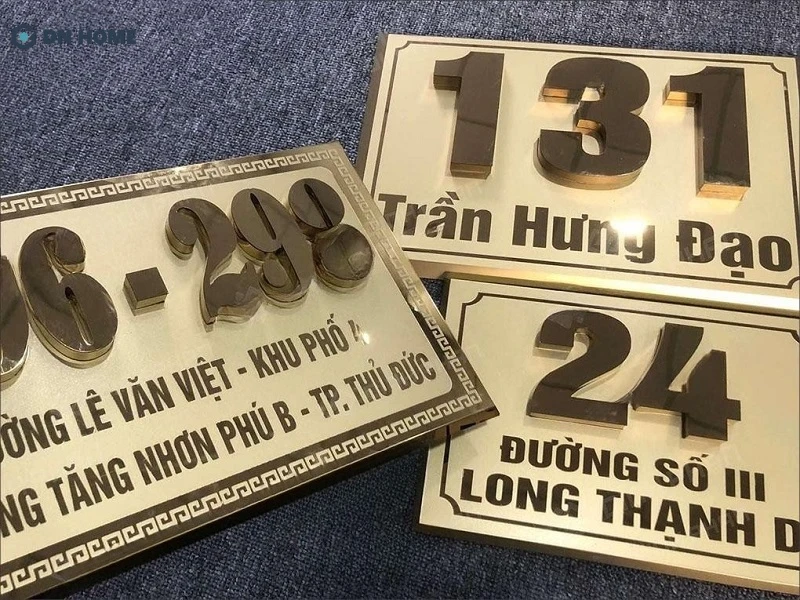 Bảng hiệu làm từ vật liệu inox có độ bền vượt trội, ít chịu ảnh hưởng bởi thời tiết