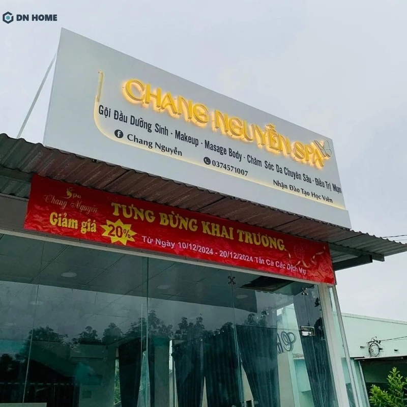 Mẫu biển hiệu sử dụng chữ nổi đi kèm đèn LED, nổi bật cả ngày lẫn đêm