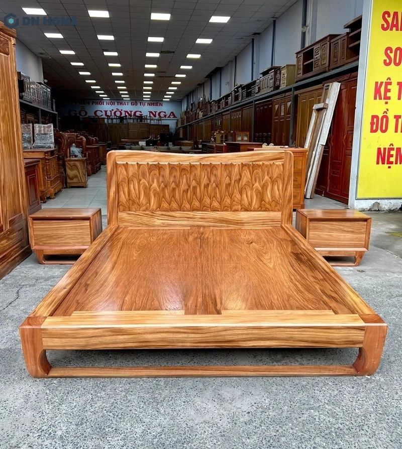 Gỗ giáng hương thuộc loại gỗ quý nhóm I - nhóm gỗ tự nhiên quý hiếm có giá trị kinh tế và thẩm mỹ cao