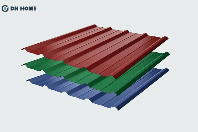 Mái tôn cán sóng phù hợp với những nơi có thời tiết mưa nhiều bởi ưu điểm thoát nước tốt