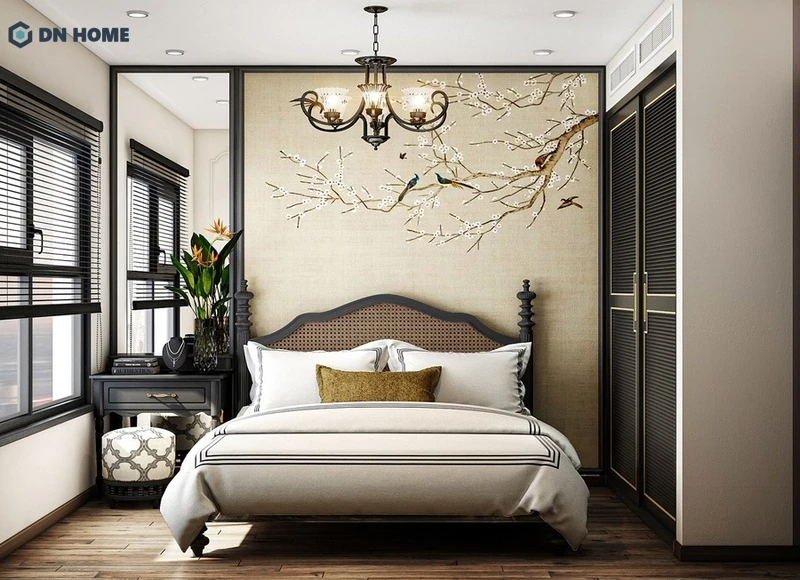 Phòng ngủ master với tông màu trắng ngà chủ đạo, kết hợp cùng nội thất gỗ màu đen nổi bật